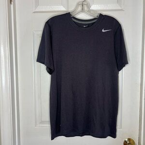 Nike Dri Fit Men’s Training T-Shirt Black Size Medium Lightweight Stretch